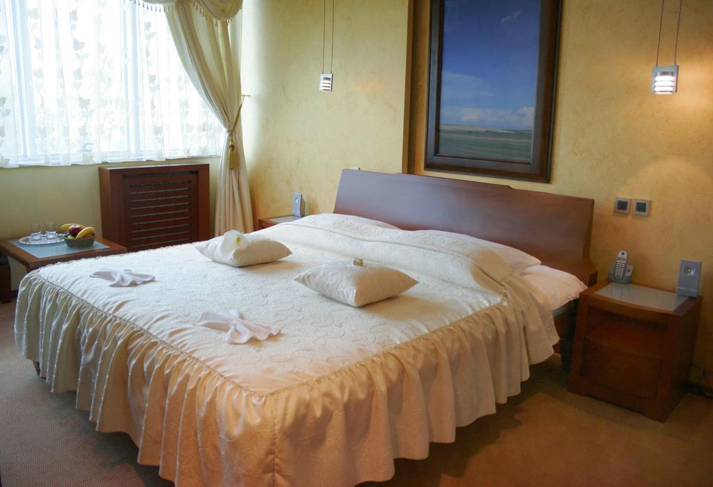 Panorama City Inn Сремски-Карловци Экстерьер фото